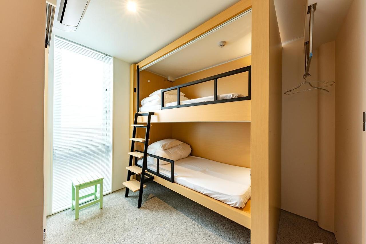 plat hostel keikyu kamakura wave Bagian luar foto