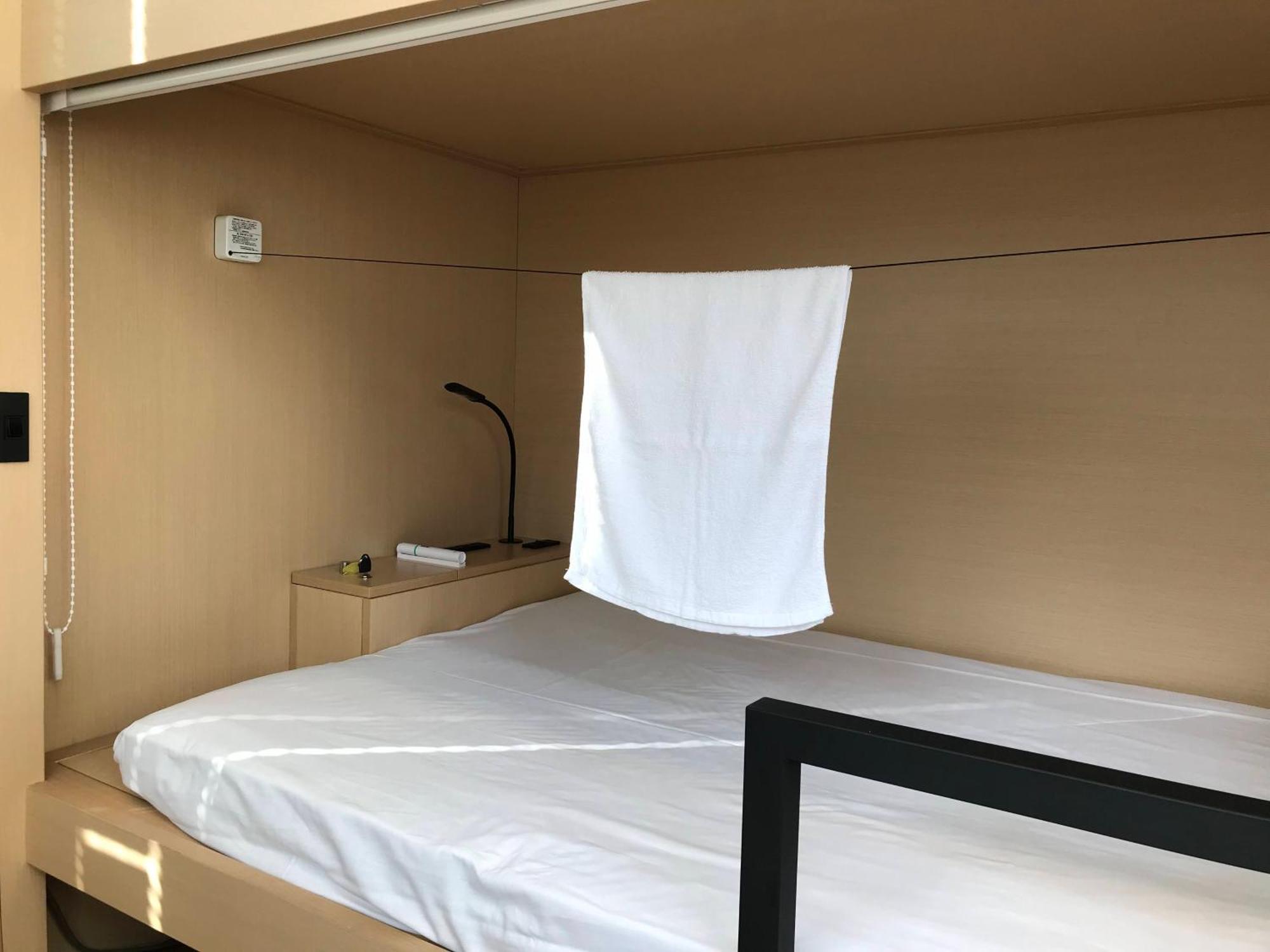 plat hostel keikyu kamakura wave Ruang foto