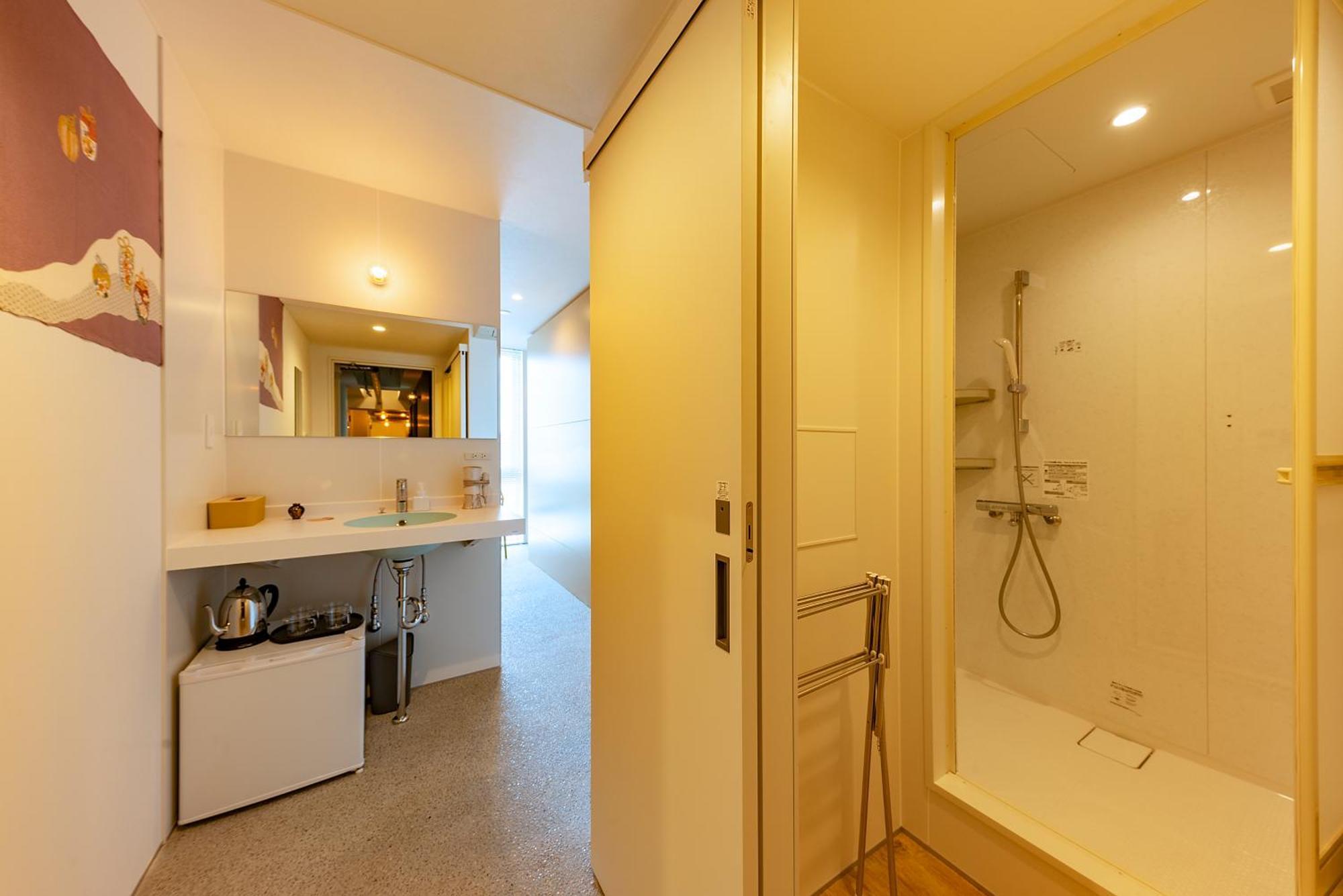 plat hostel keikyu kamakura wave Bagian luar foto