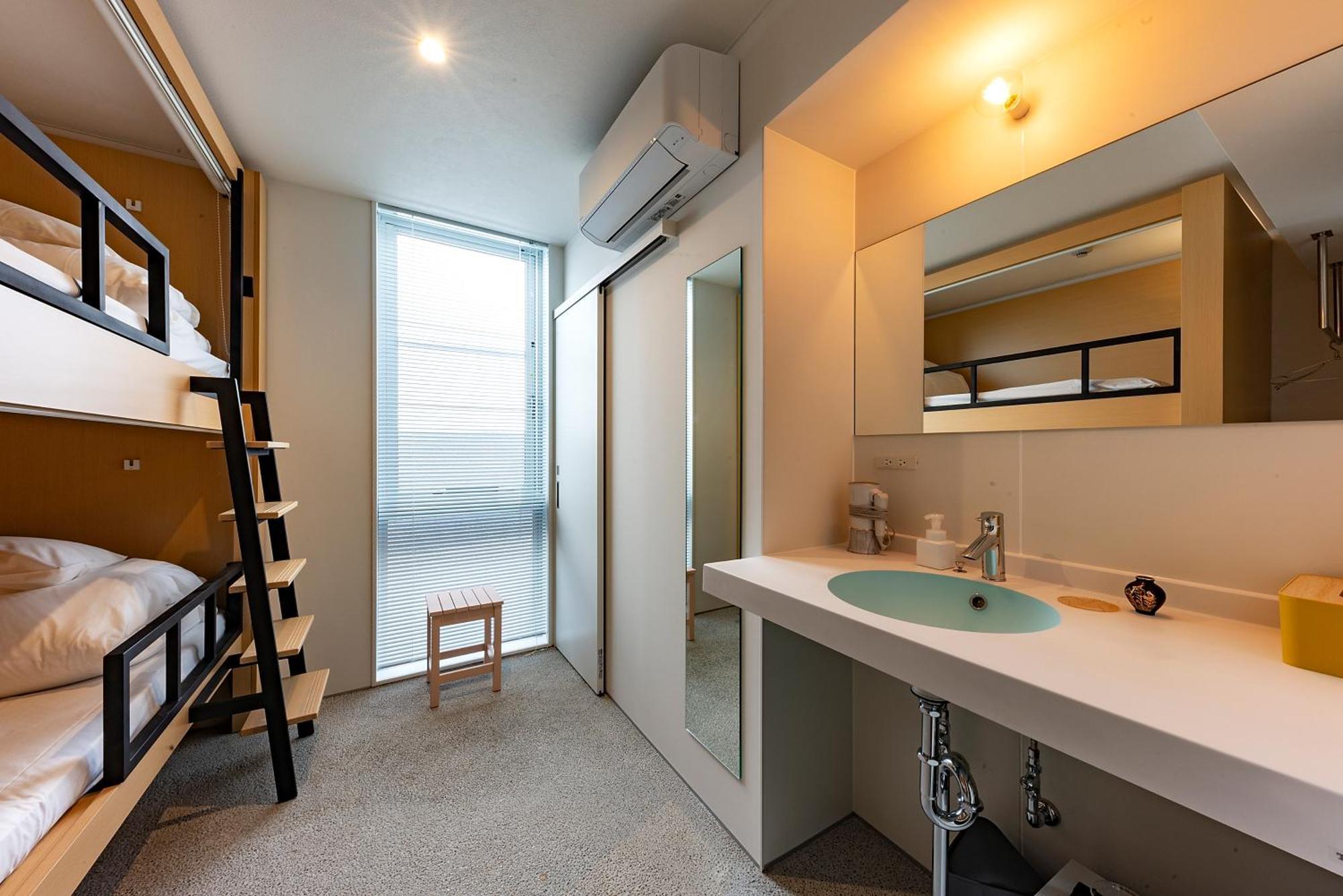 plat hostel keikyu kamakura wave Bagian luar foto